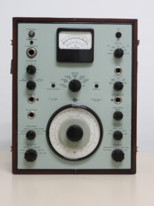 Frequency Analyzer Type 2107